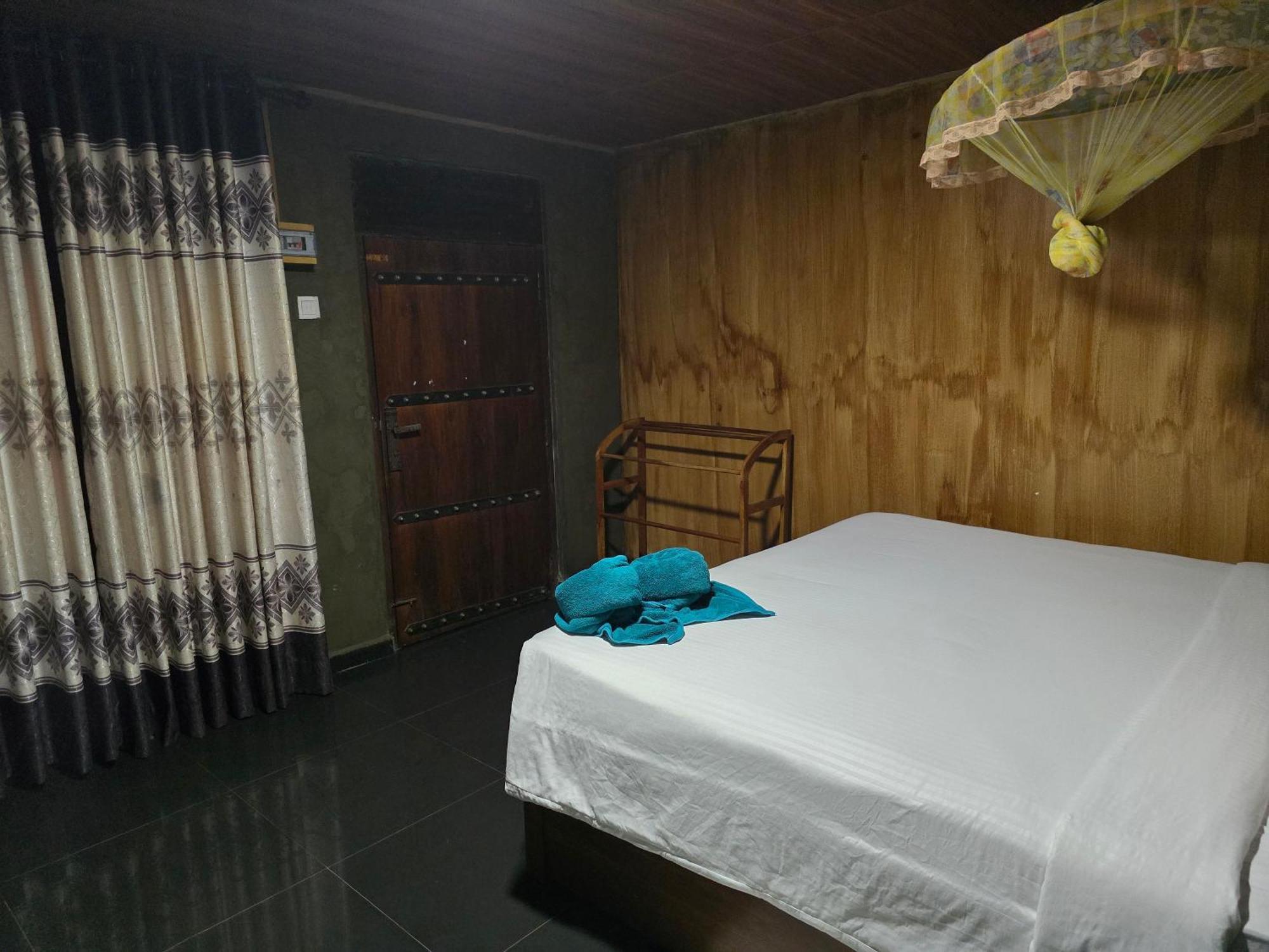Ceylon Resort Wilpattu Exteriör bild