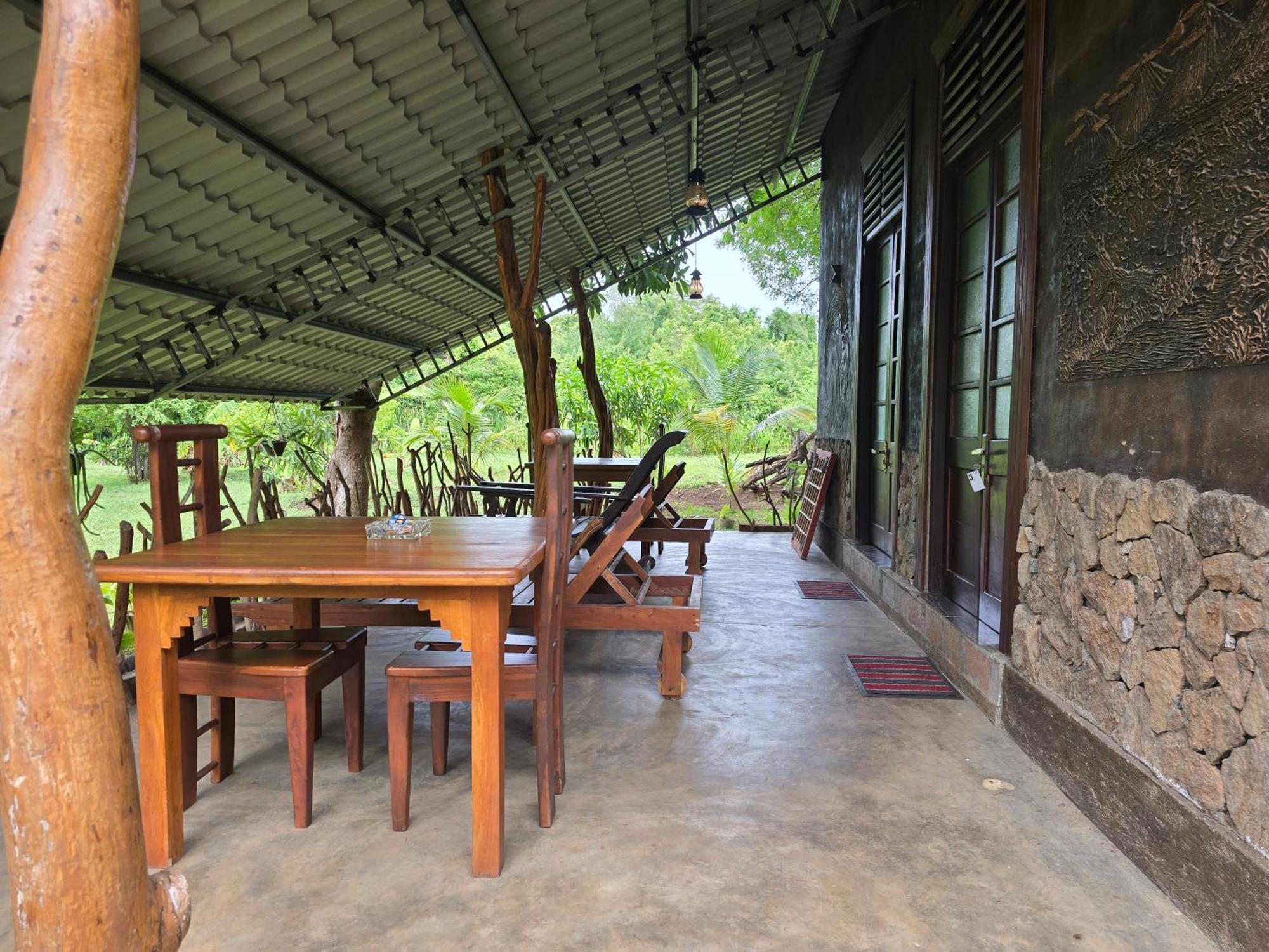 Ceylon Resort Wilpattu Exteriör bild